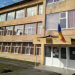 Școlile din Caransebeș nu sunt pe lista neagră a prefectului!